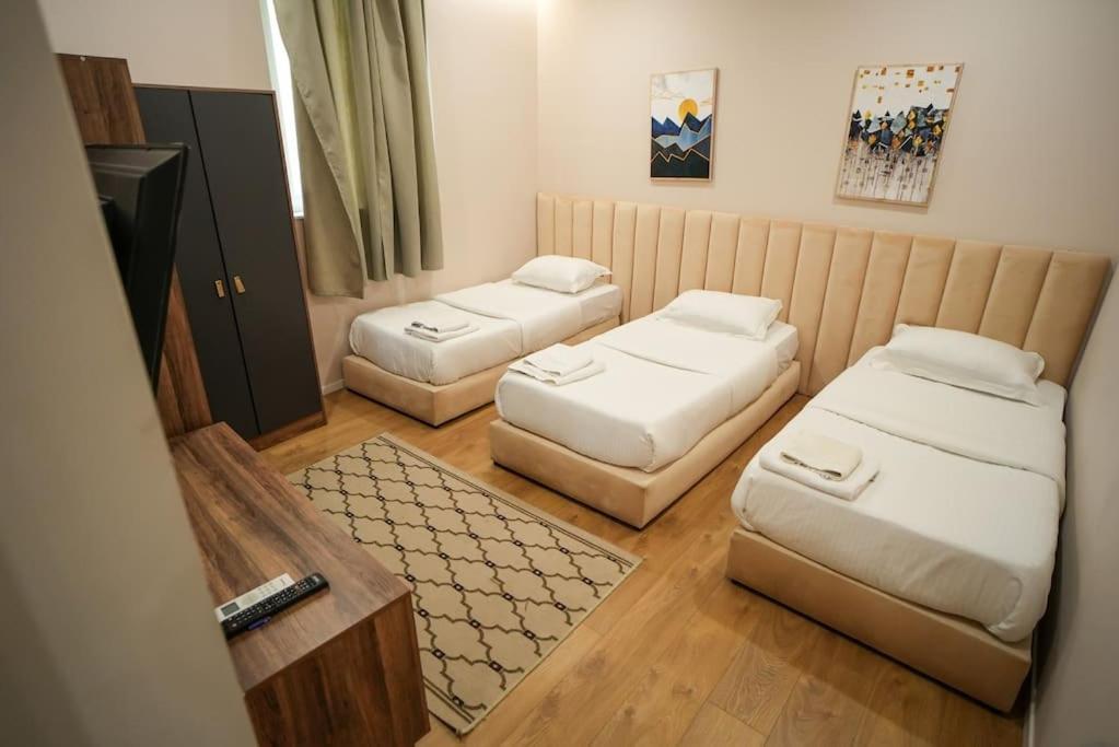 Grandpa House App.1 Apartment Tiranë Luaran gambar