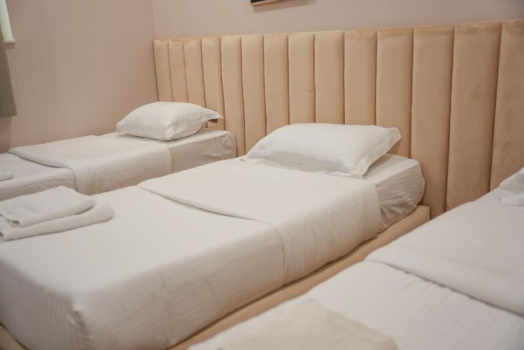 Grandpa House App.1 Apartment Tiranë Luaran gambar